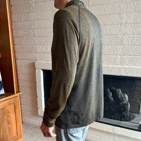 LULULEMON Metal Vent Tech 1/2 Zip | XL - Picture 5 of 10